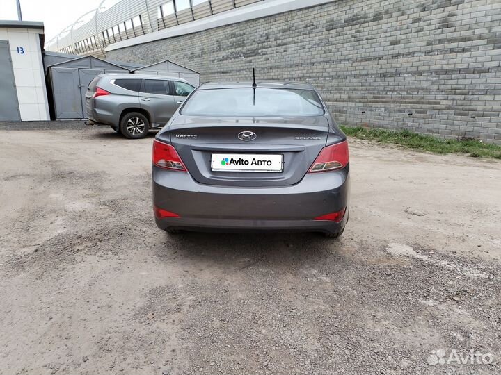 Hyundai Solaris 1.6 AT, 2015, 220 000 км