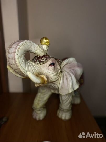 Статуэтка слон 