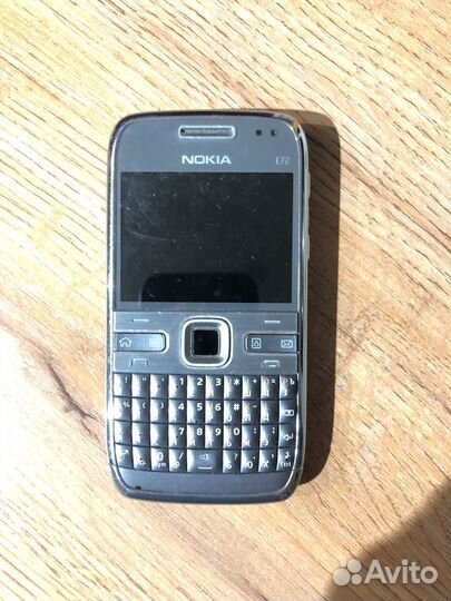 Nokia E72