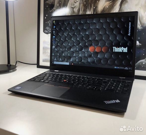 Lenovo ThinkPad P52S i7-8550U 4.0Gh/24Gb/256ssd