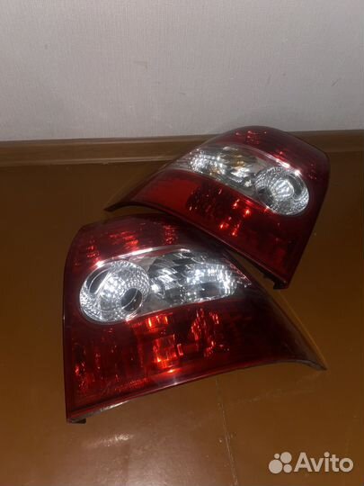 Задние фонари приора
