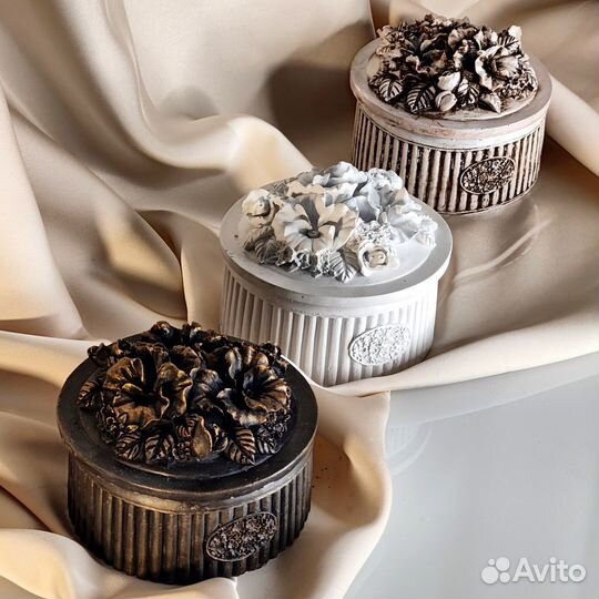 Свеча-шкатулка ручной работы