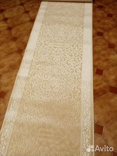 Новая ковровая дорожка ш.80см