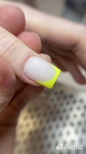 Модель на маникюр и педикюр бесплатно