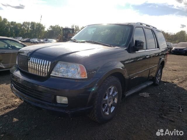 Разобран на запчасти Lincoln Navigator 2002-2006
