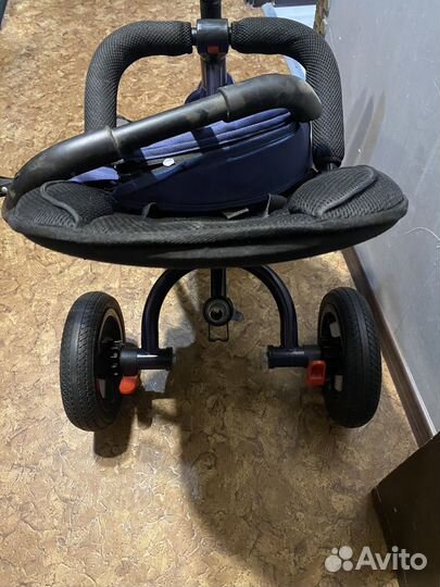 Детский велосипед с родительской ручкой б/у