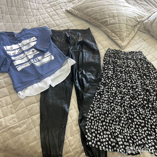 Набор женских вещей S