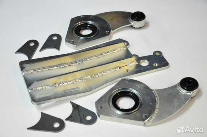 Независимое крепление редуктора переднего моста Ни