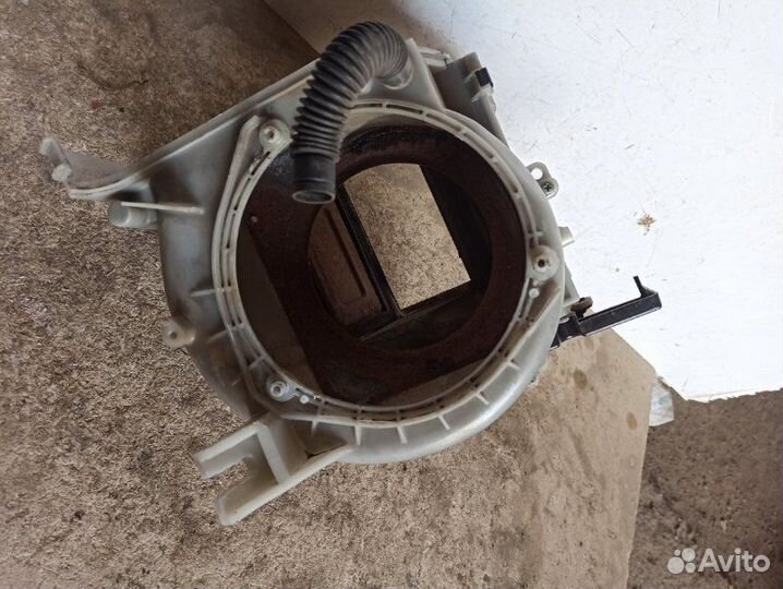 Корпус отопителя Subaru Legacy B10 EJ22 2200CC