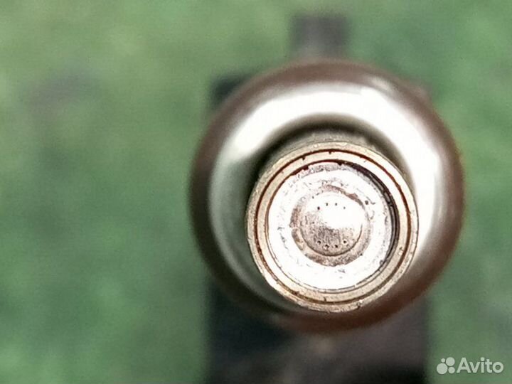 Форсунка топливная Peugeot 207 5FS (5F01)