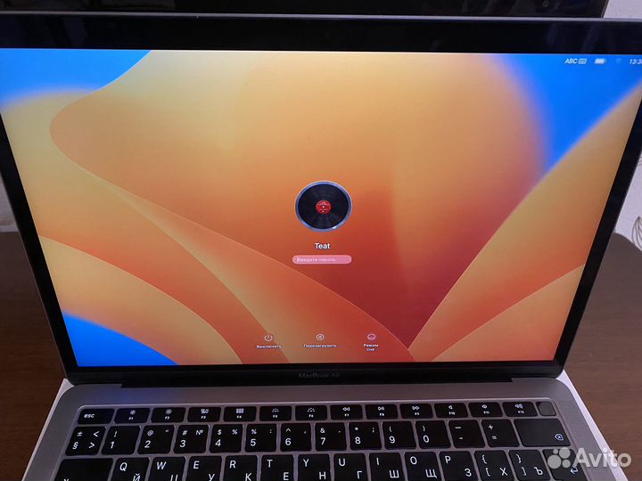 MacBook Air Retina 2018 8/128Gb A1932