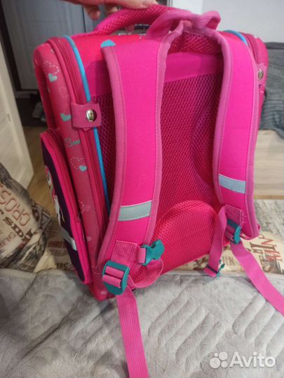 Школьный рюкзак для девочки
