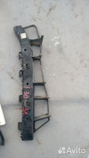 Hyundai i30 кронштейн бампера задний левый