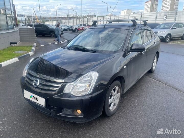 Nissan Almera черная 2010