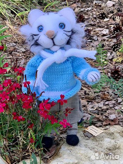 Игрушки ручной работы Лев