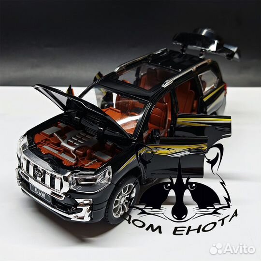 Машинка Toyota Land Cruiser Prado модель 21см