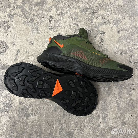 Кроссовки nike gore tex