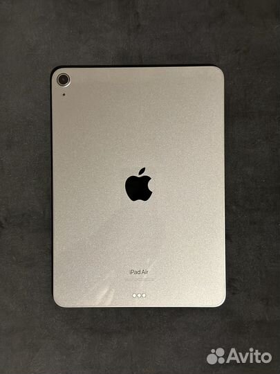 iPad air 5 2022 m1 64 wi fi