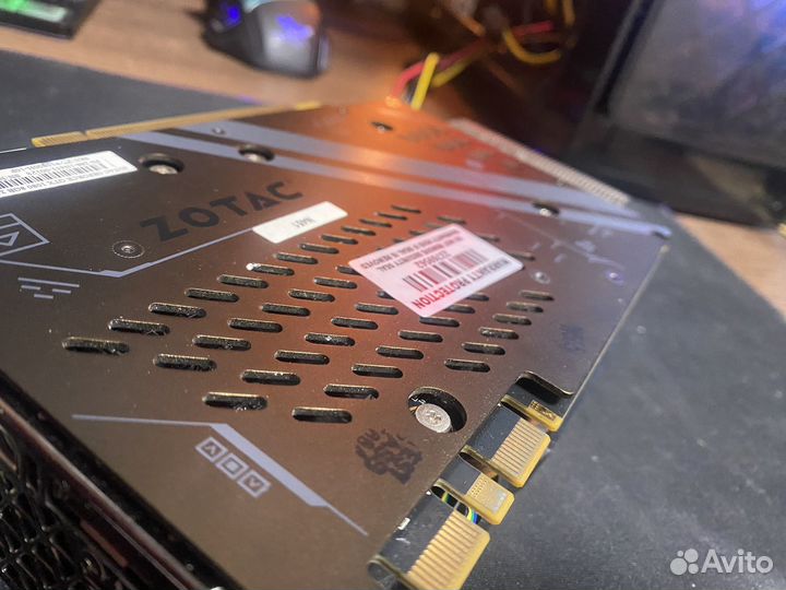 Видеокарта GTX 1080