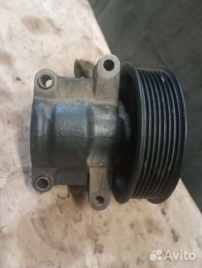 Насос гидроусилителя Форд Транзит 2.4TDi 2003г