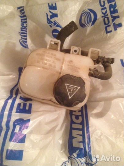 Расширительный бачок системы охлаждения Mini R56