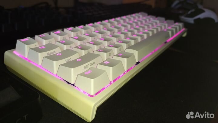Ducky one 2 mini Red