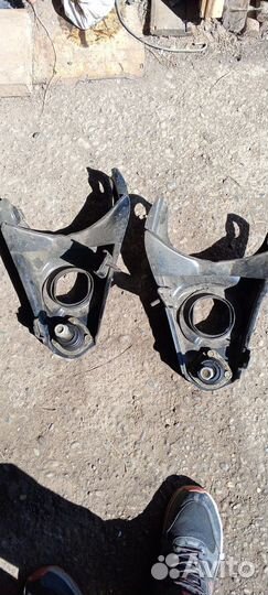 Передний нижний рычаг от ваз 2107