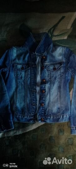 Джинсовая куртка женская