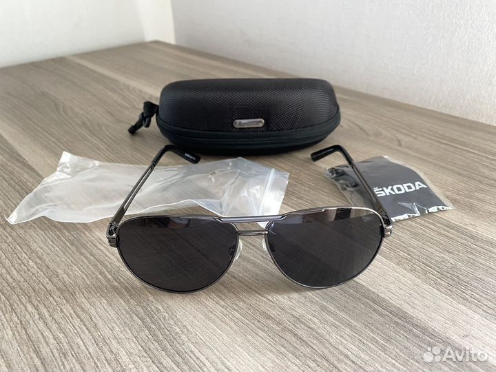 Солнцезащитные очки Skoda Pilot Sunglasses