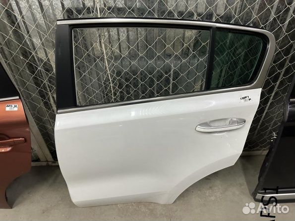 Дверь задняя левая Киа Спортейдж 4 QL Оригинал