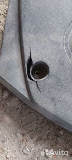 Крышка двигателя на Nissan Skyline v35