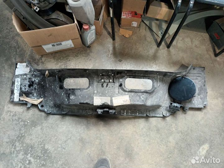 Полка задняя toyota rav4