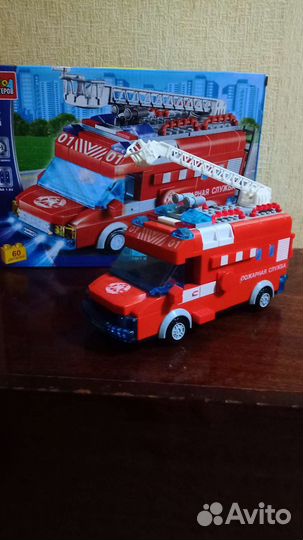 Конструктор (пожарная машина и полицейская)