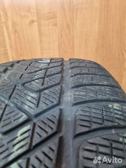 Pirelli Scorpion 255/45 R20