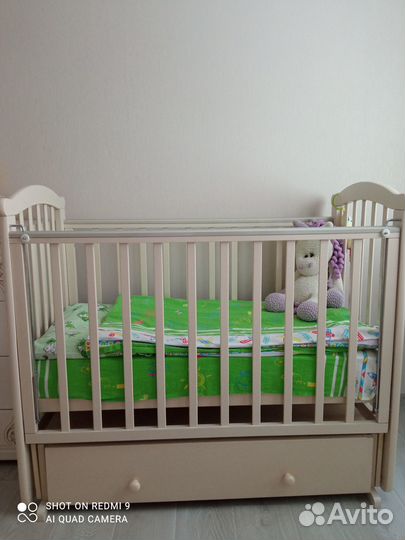 Детская кроватка