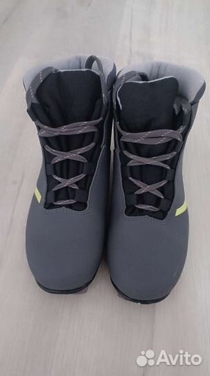 Лыжи беговые 137 см с ботинками