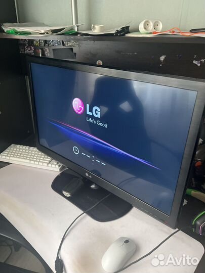 LG -32 LS 3500