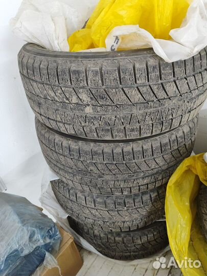 Sailun Ice Blazer Arctic SUV 245/50 R20