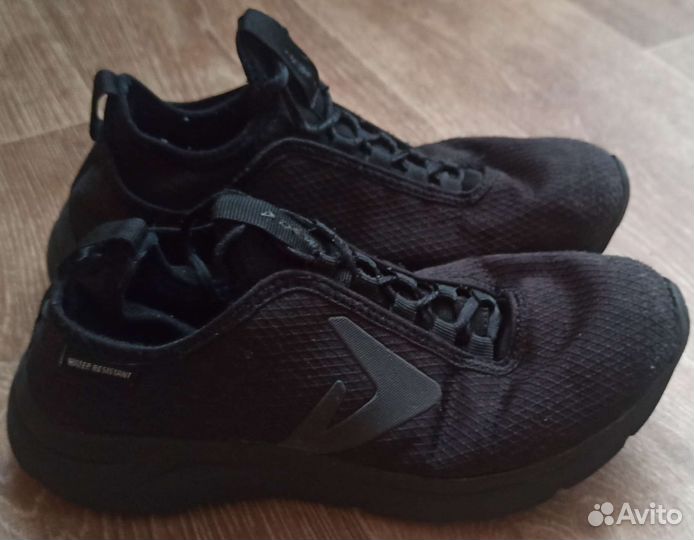 Кроссовки мужские Demix 39