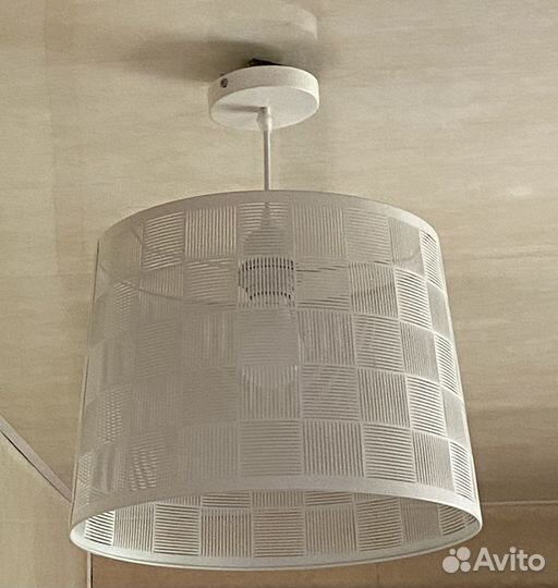 Продам люстры