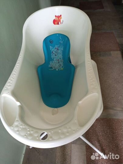 Ванночка для купания с горкой