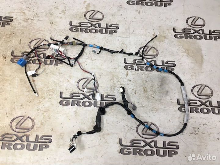 Проводка крышки багажника Toyota Rav4 AVA44 2arfxe