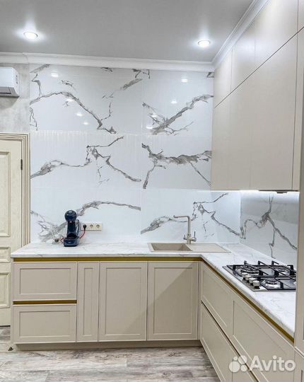 Кухня угловая новая в рассрочку