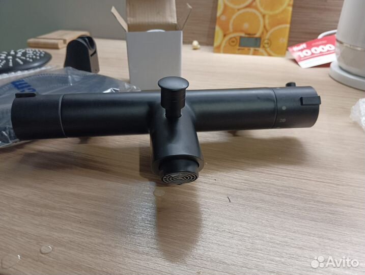 Смеситель с термостатом