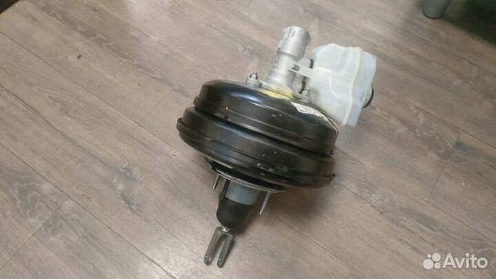 Вакуумный усилитель тормозов Land Rover Range