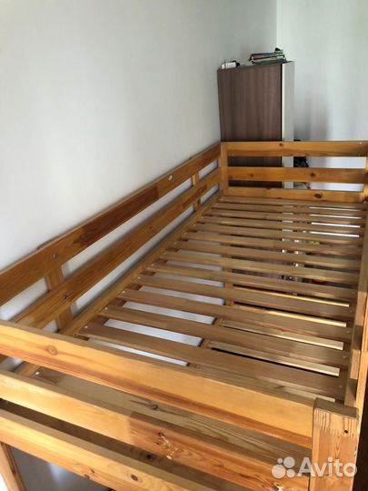 Двухярусная кровать IKEA