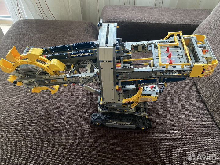 Lego Technic роторный экскаватор 42055