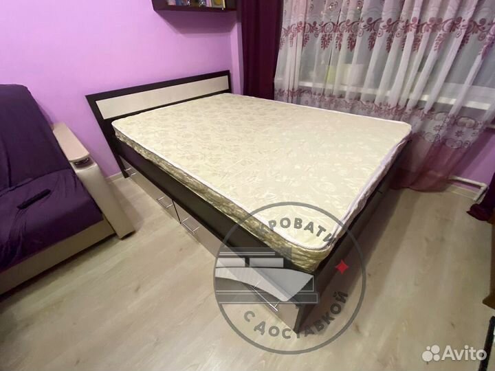 Кровать двухспальная