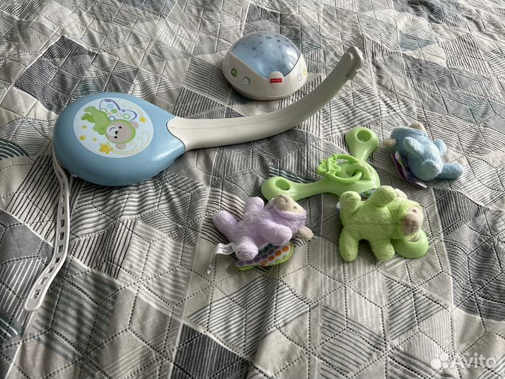 Мобиль на кроватку fisher price