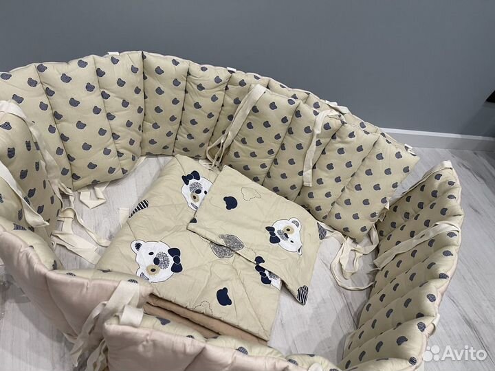 Бортики в детскую кроватку